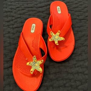 Oka-b Women’s Starfish Flip Flop Sandal